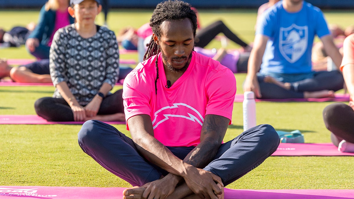 Yoga, Los Angeles Chargers, Travis Benjamin